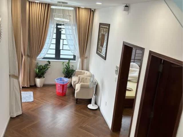 Hẻm 8m, 145M2 Nhà 4 Tầng Xây, Giá Chỉ 100tr/m2 Đất Vị Trí Cực Trung Tâm. Âu Cơ 9 X15, P. 14