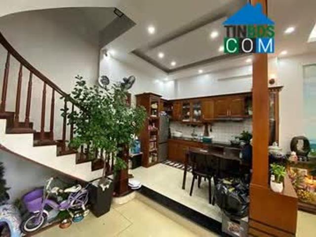 Hẻm 8m ô tô đỗ, 4 tầng mới đẹp, Lạc Long Quân, chỉ 7 tỷ TL