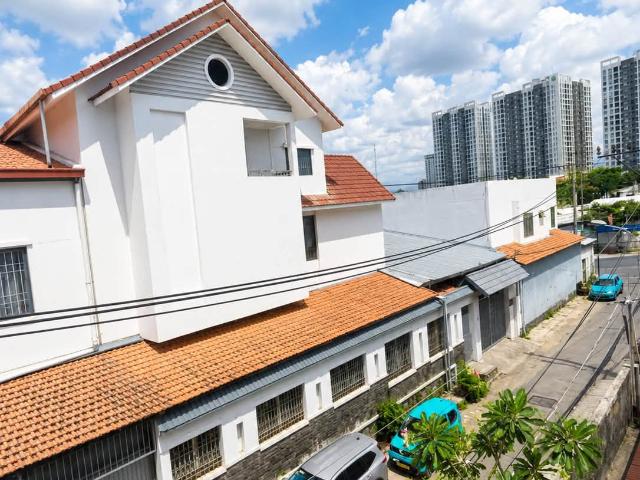 Hẻm 8m thông thoại ngọc hầu nhà 4 tầng mới cận mặt tiền chỉ nhỉnh 9
