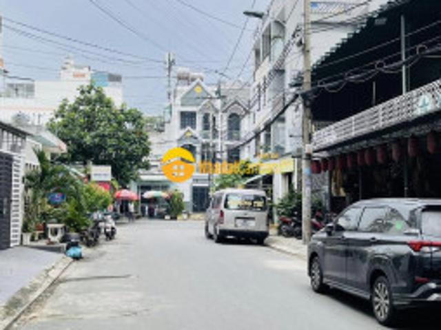 Hẻm oto, gần mặt tiền phạm văn chiêu, gần chợ thạch đà
