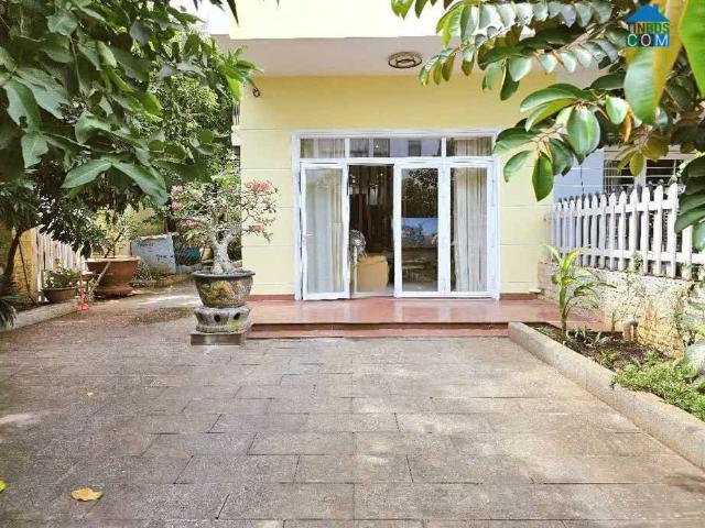 Hạ mạnh 1.3 Tỷ giá mới 23.9 TỶ TL rẻ nhất KDC GIA HÒA Biệt Thự Lô có, 4 tầng có thang máy