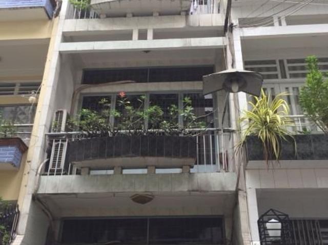 hẻm xe hơi đường Hoàng văn thụ, P4, Tân bình, DT:4x18m