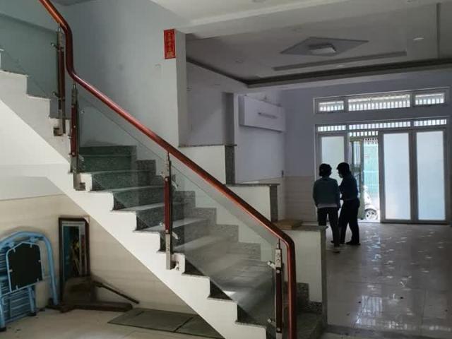 Hẻm xe hơi Lũy Bán Bích, Phường Phú Thạnh, Q. Tân Phú