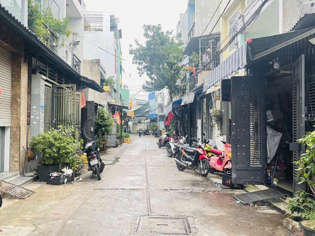 Hẻm xe hơi Đ Số 11 BHH gần Aeon Tân Phú gần mặt tiền chợ 26/3 65m2 Nhỉnh 5 tỷ