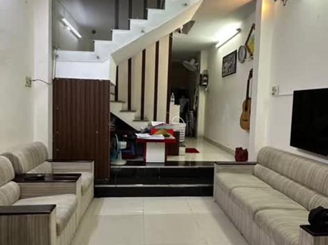 Hẻm xe hơi Tân Bình, Cách 1 căn ra Mặt Tiền sát Chợ Phạm V Bạch, 46M2, 2 Tầng. Chỉ 4.8 tỷ