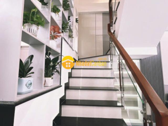 Hẻm xe tải khu phân lô nhà mới 4 tầng đẹp thới an q12