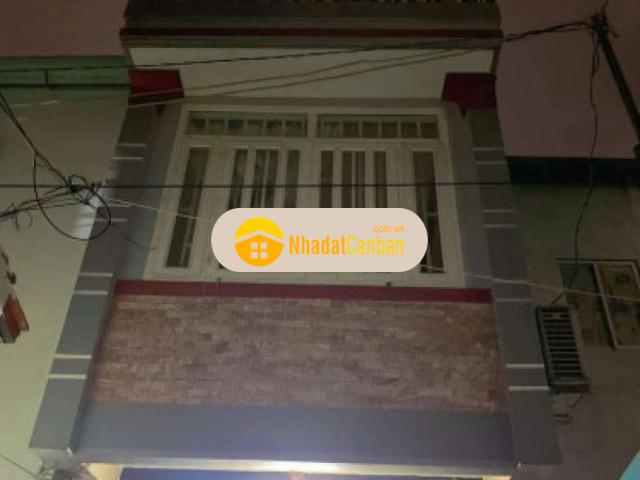 Hơn 2 tỷ sở hữu ngay nhà 3 lầu tại phan xích long