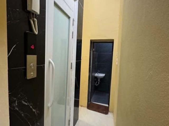 Hơn 8 tỷ có nhà 40m2 50m2 từ t2 x 4 tầng thang máy_gần phố_ngõ thông_về ở ngay