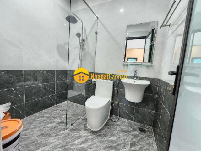 Hồng mai bạch mai, giao thông thuận tiện, dt 26m 4t giá 4.29 tỷ sđcc