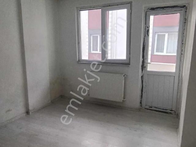 H.alanına Yakın Geniş Aile Ve Şirket Çalışanlarına Uygun Daire.