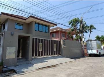 หิรัณย์กรณ์ ฤกษ์ขจรเกียรติ: บ้านเดี่ยว in จังหวัดกรุงเทพ, เขตบางแค for 7,500,000 บาท