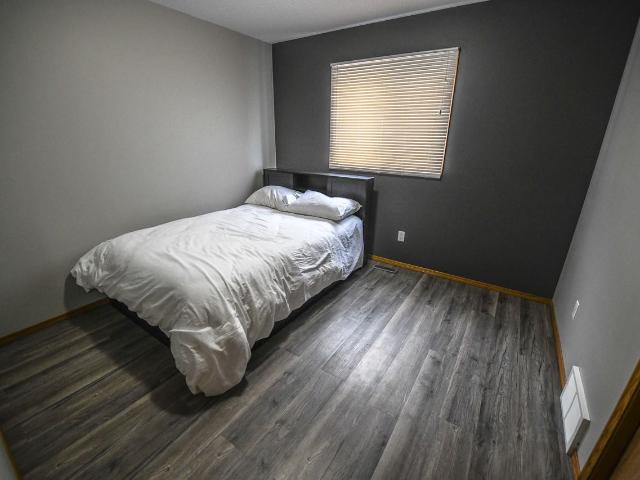 H 121 Furnished 5 Bedroom Apartment for Rent at 11066 67 Ave, Grande Prairie, AB T8W 2Y9 O'Brien Lake