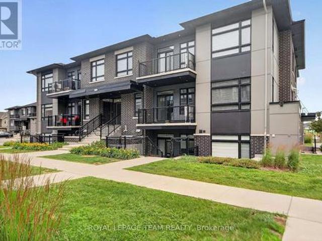 H 45 Overberg Way, Ottawa, ON, K2S 2Y4 condo for sale | Listing ID X13570 | Royal LePage