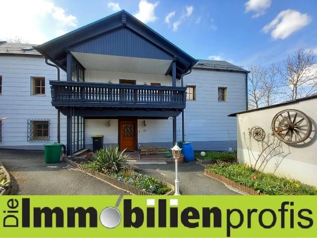 H 56037 Modernisiertes uriges Landhaus in Hof
