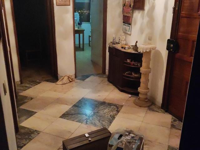 Há casas que aparecem prontas a habitar. E há outras que apa. 94m² Encosta do sol