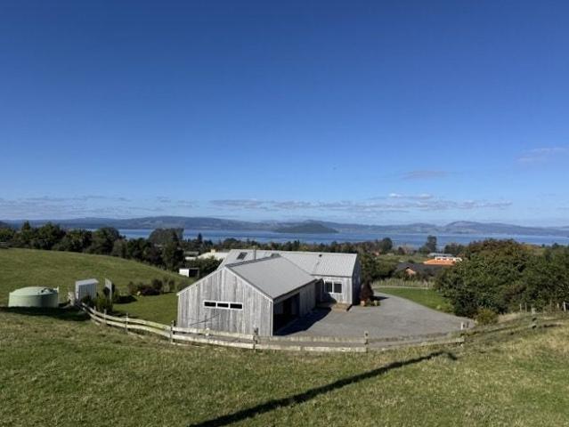 hamurana, 3 bedrooms