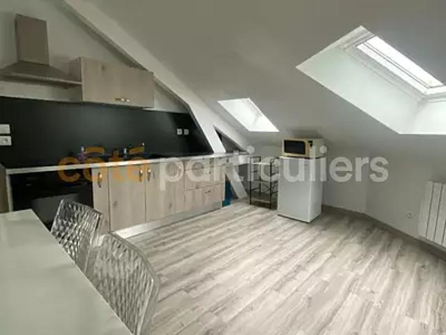 Ham 80400 Location appartement 2 pièces t2 au dernier étage
