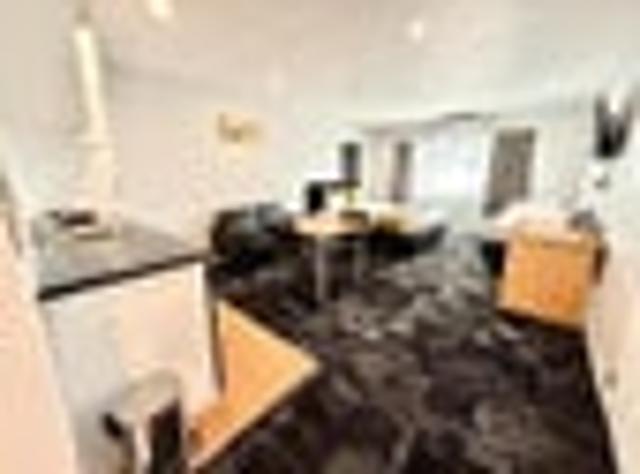 Hamilton City Central, Studio, $400 pw