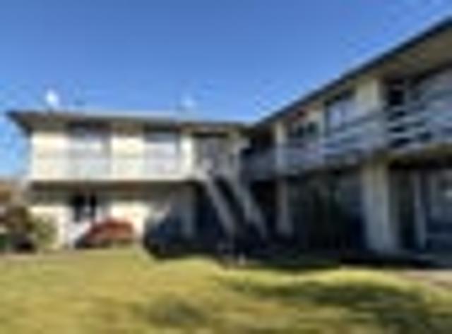Hamilton East, 1 bedroom, $410 pw