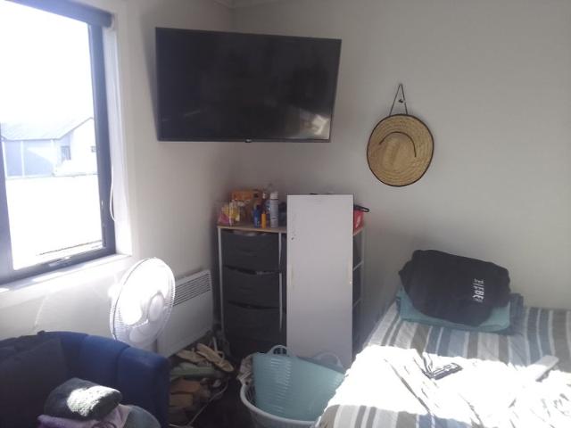 hamilton east, 1 bedroom