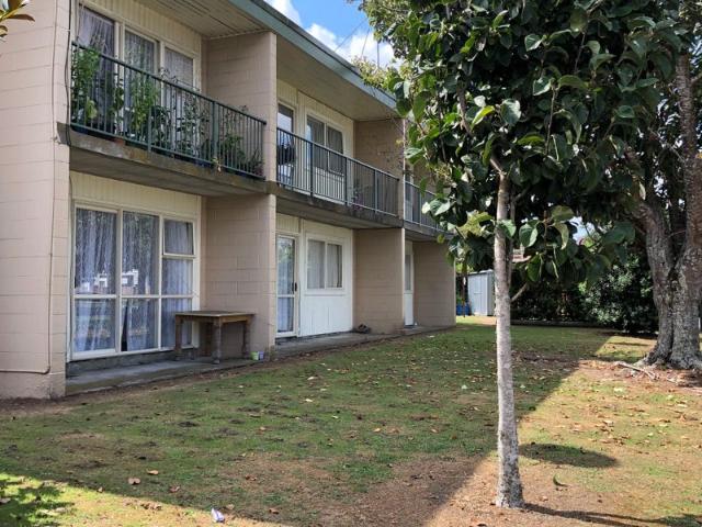 hamilton east, 1 bedroom