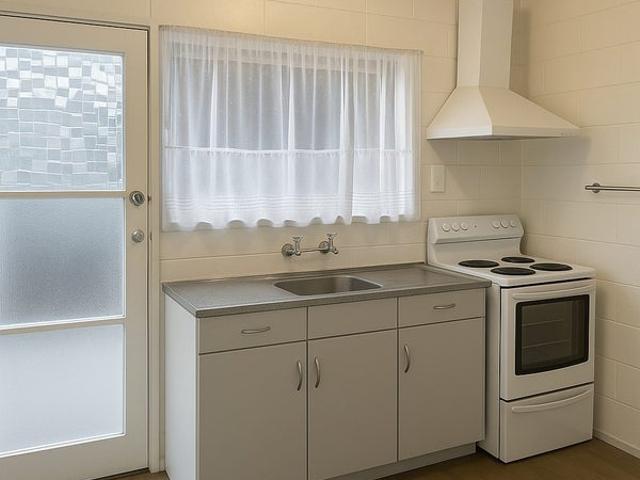 hamilton east, 1 bedroom