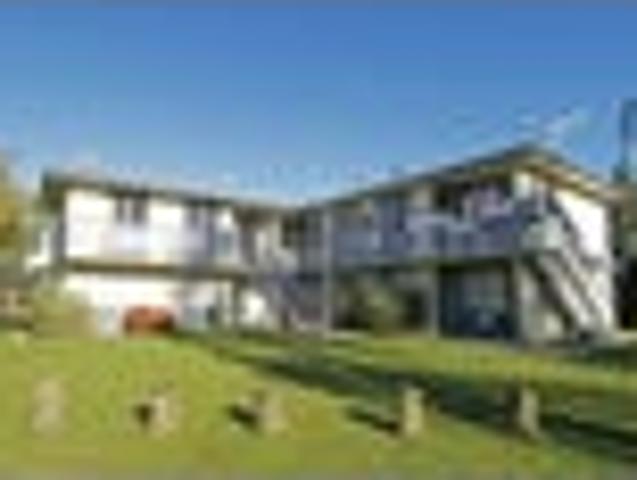 Hamilton East, 1 bedroom, $350 pw