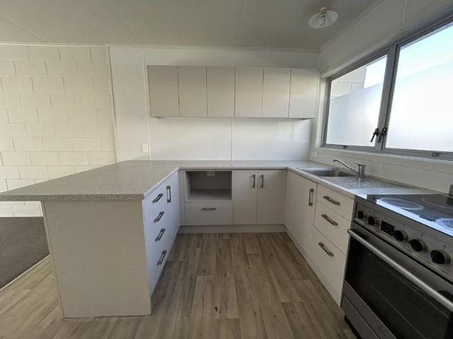 hamilton east, 1 bedroom