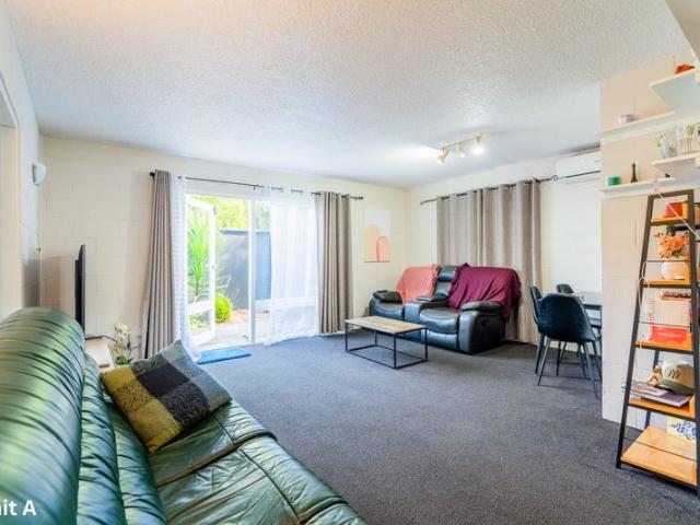 hamilton east, 2 bedrooms