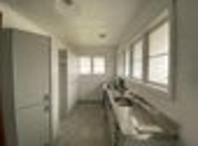 Hamilton East, 2 bedrooms, $480 pw