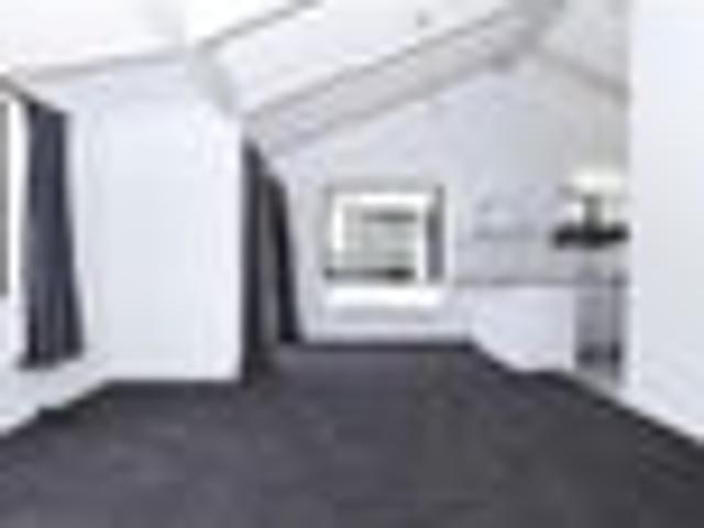 Hamilton East, 2 bedrooms, $500 pw