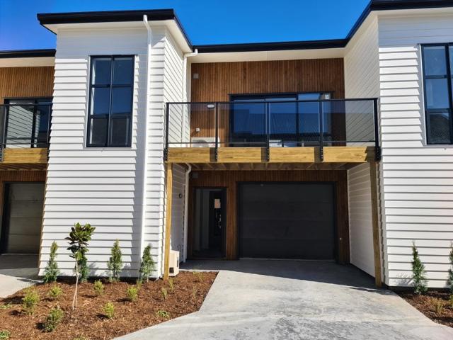 hamilton east, 2 bedrooms