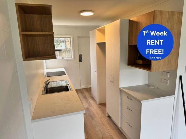 hamilton east, 2 bedrooms