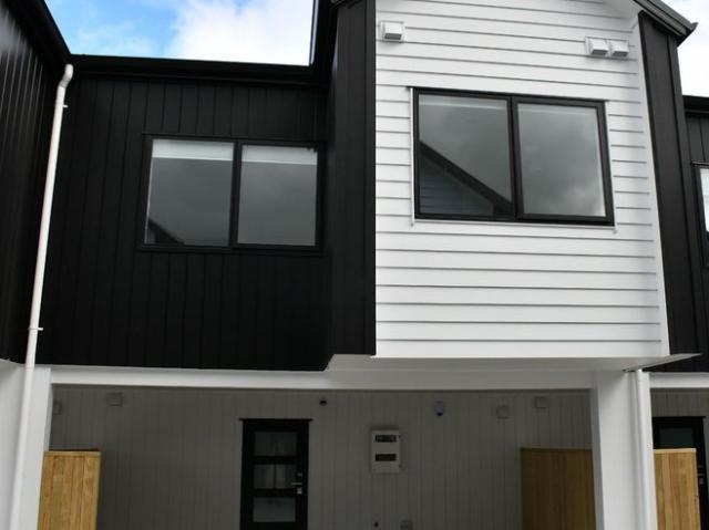 hamilton east, 3 bedrooms
