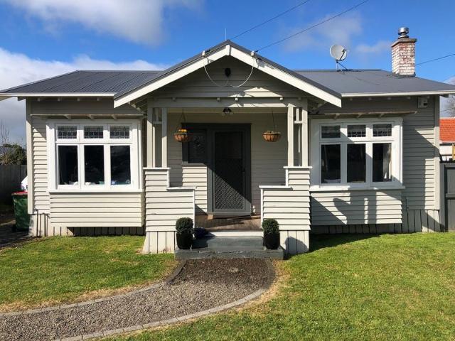hamilton east, 3 bedrooms