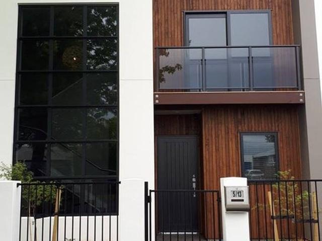 hamilton east, 3 bedrooms