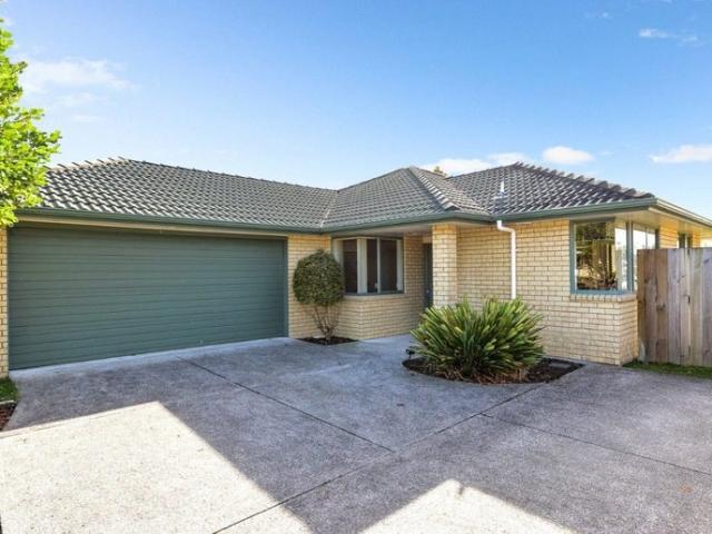 hamilton east, 3 bedrooms
