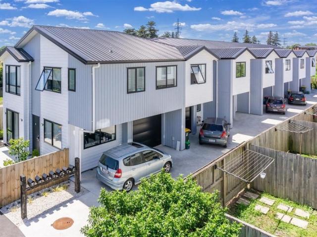 hamilton east, 3 bedrooms