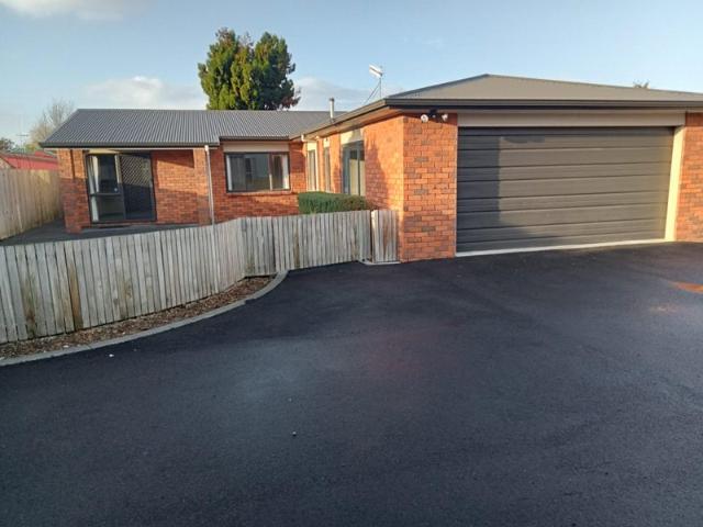 hamilton east, 3 bedrooms