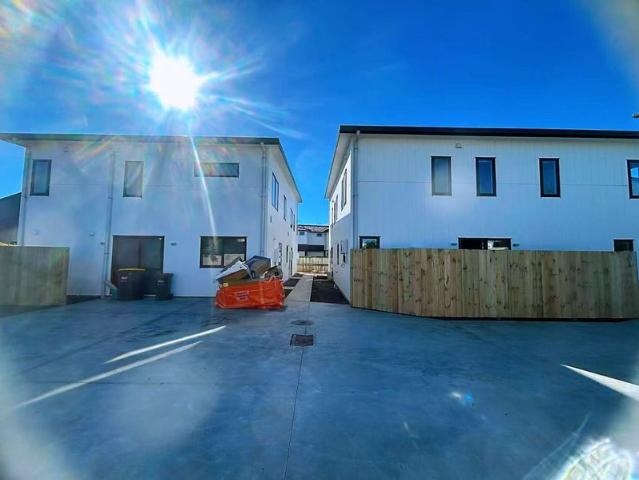 hamilton east, 3 bedrooms
