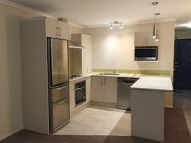 hamilton east, 3 bedrooms