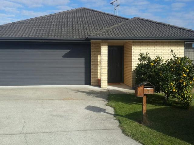 hamilton east, 3 bedrooms