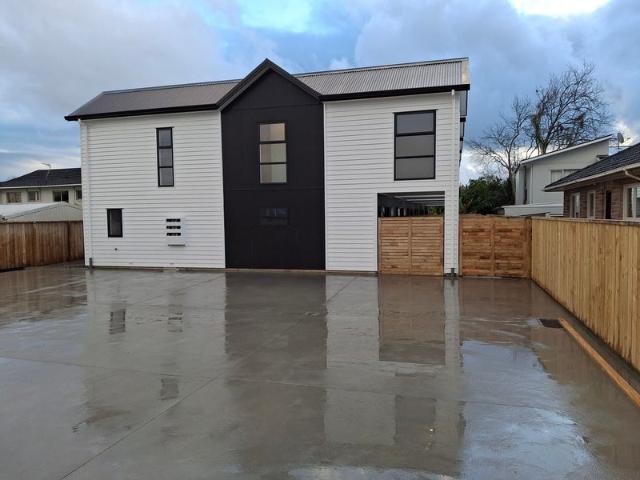 hamilton east, 3 bedrooms