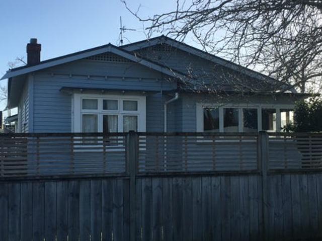 hamilton east, 3 bedrooms