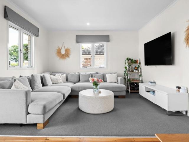 hamilton east, 4 bedrooms