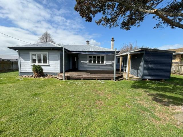hamilton east, 5 bedrooms
