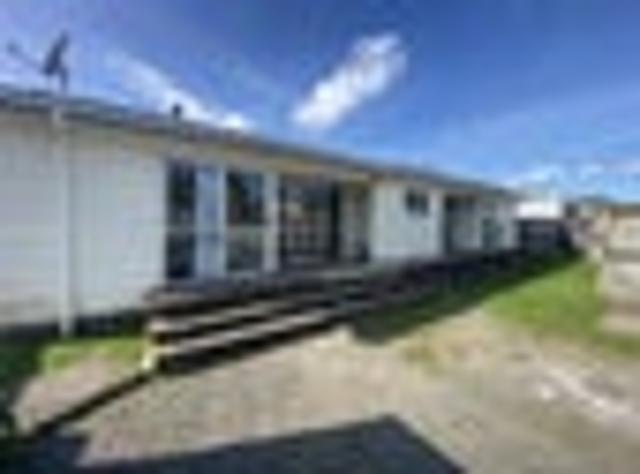 Hamilton East, 5 bedrooms, $580 pw