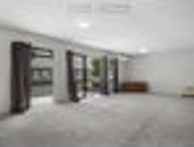 Hamilton East, 5 bedrooms, $700 pw
