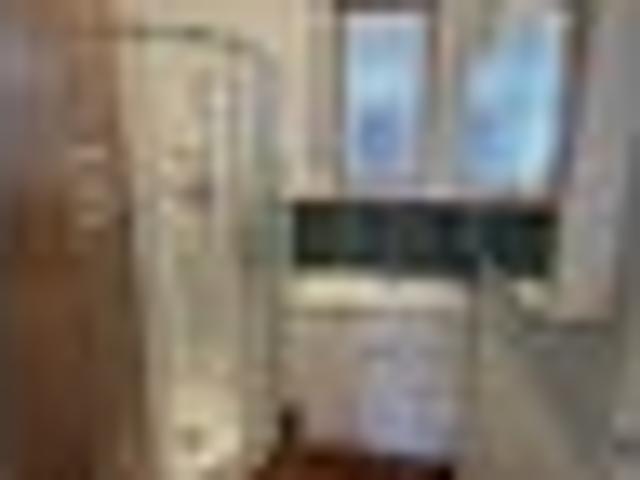 Hamilton East, 5 bedrooms, $725 pw