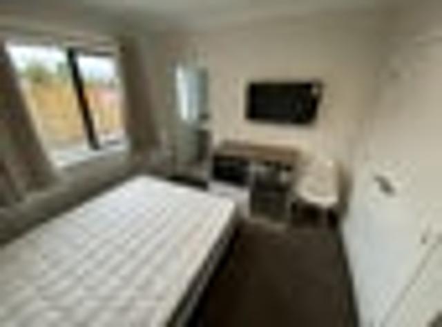 Hamilton Lake, 1 bedroom, $280 pw